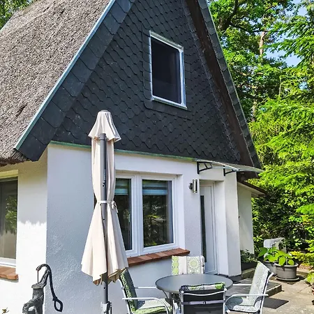 Σπίτι διακοπών Reetgedecktes Haus By Interhome Karlshagen